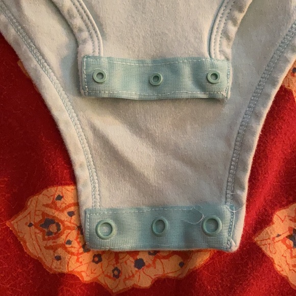 Set of 2 Pekkle Llama Onesies - Picture 3 of 7